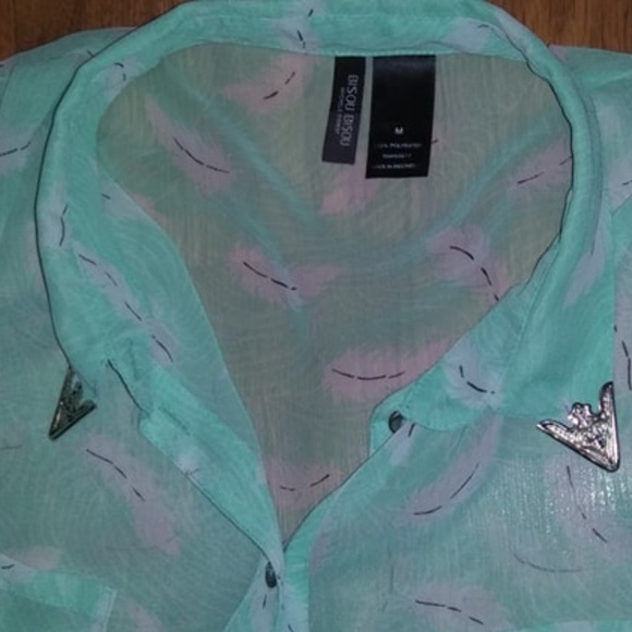 Bisou Bisou - Picture 2 of 2